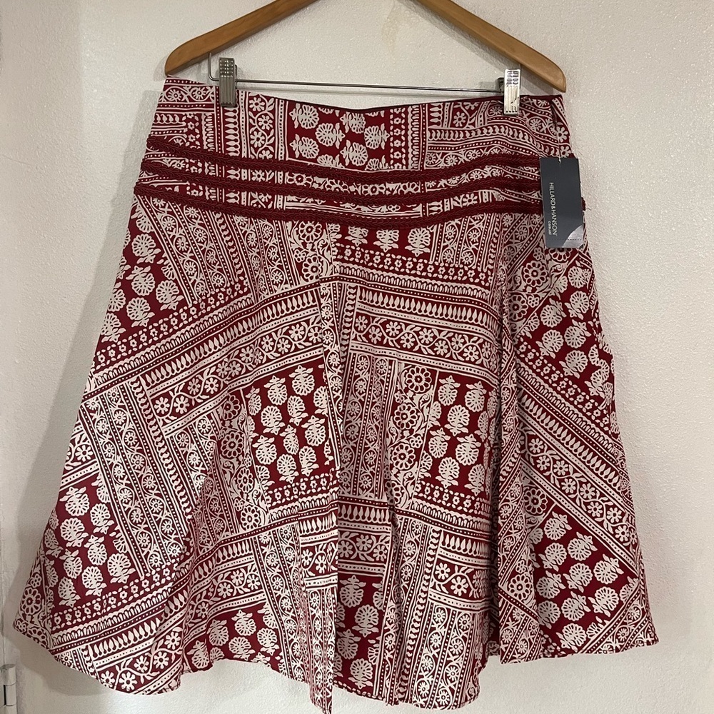 Hillard and Henson airline skirt size 12 NWT printed 100% cotton